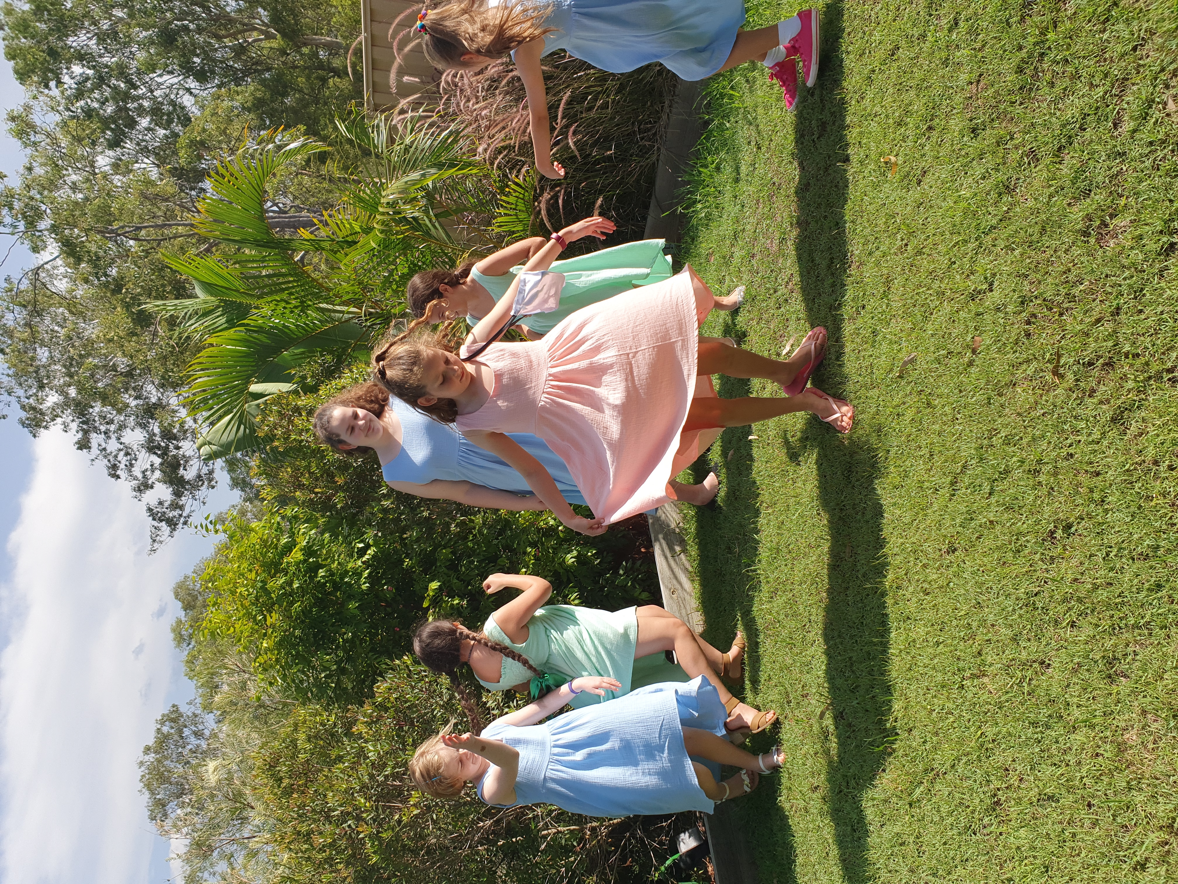 kids-learn-to-sew-holiday-workshop-summer-dress